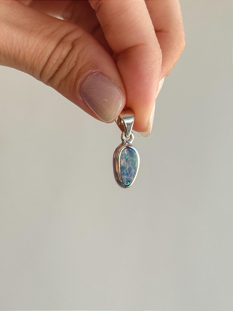 Pingente de Opala Australiana RARO Prata 925 02 - Joia do Universo, Fogo Celestial e Fascínio Absoluto