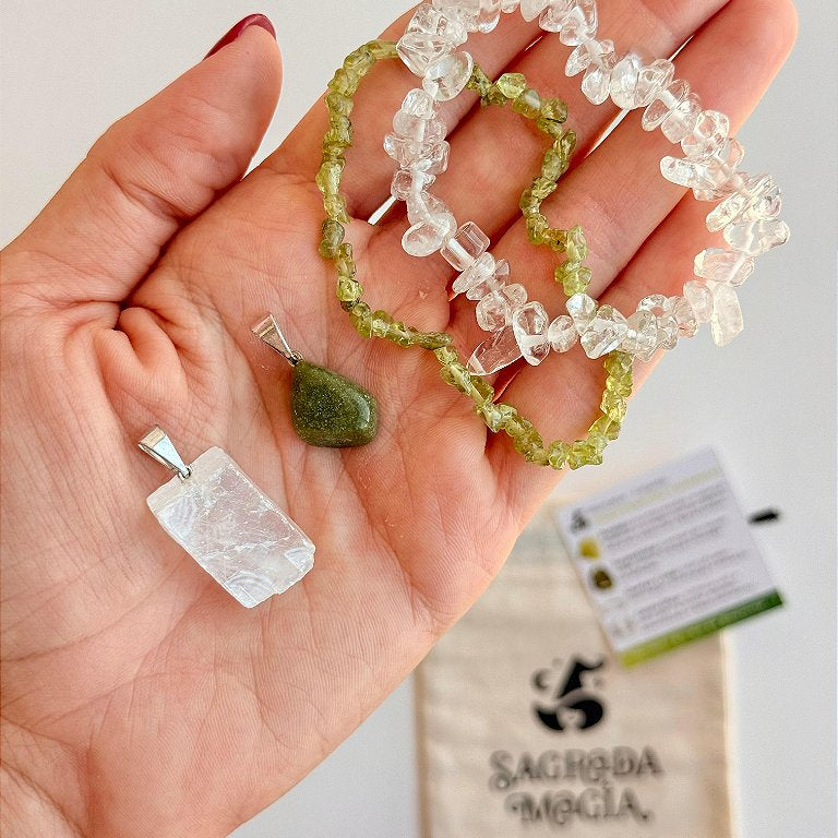 Conjunto Transformações e Mudanças - Peridoto, Serpentinita, Quartzo Cristal e Calcita Ótica
