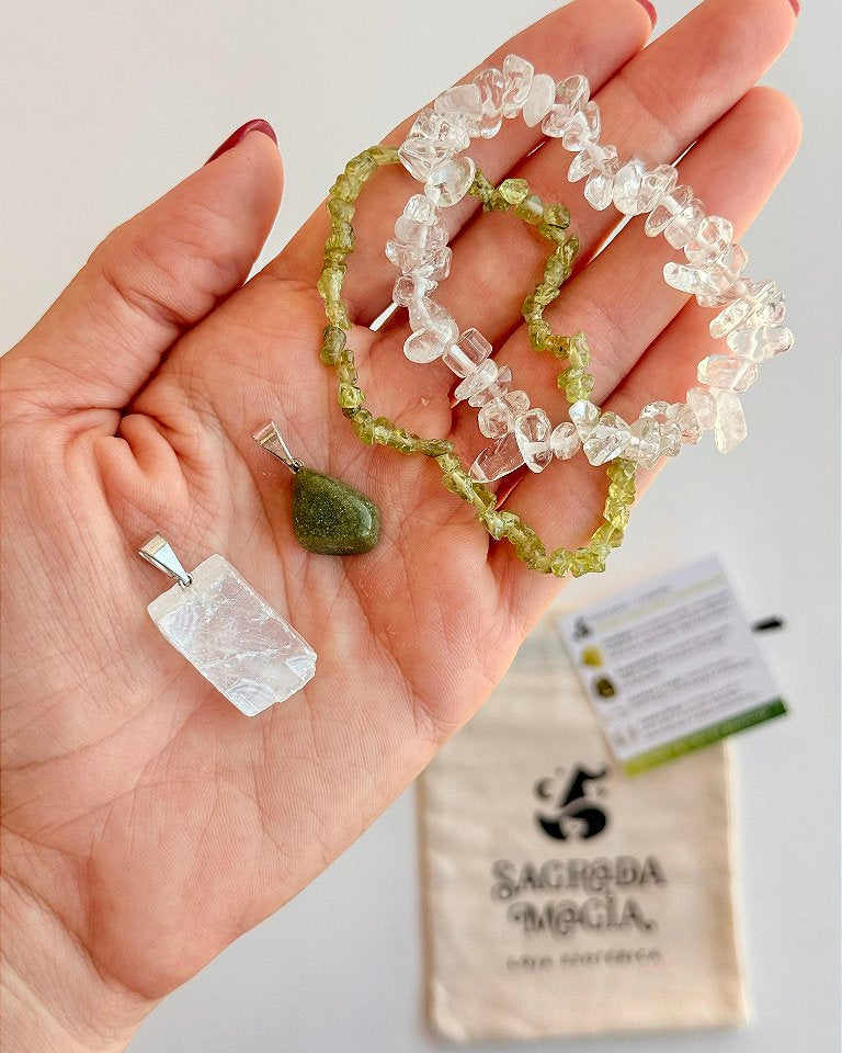 Conjunto Transformações e Mudanças - Peridoto, Serpentinita, Quartzo Cristal e Calcita Ótica