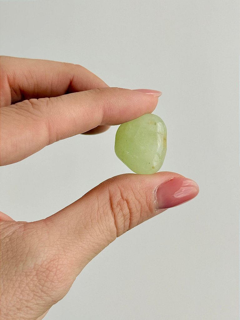 Água Marinha Natural Rolada Mini - Pedra da Ansiedade, Desfaz Confusões, Protege os Pensamentos