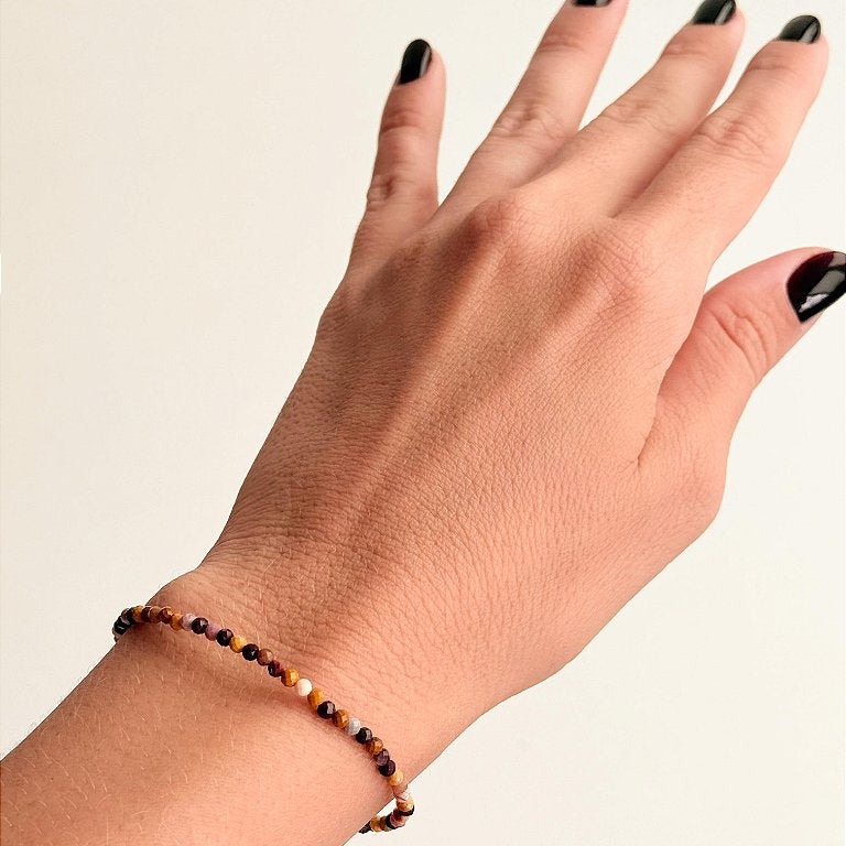 Pulseira de Jaspe Mokaíta 2mm Multifacetada - Correção de Karmas, Jovialidade e Força