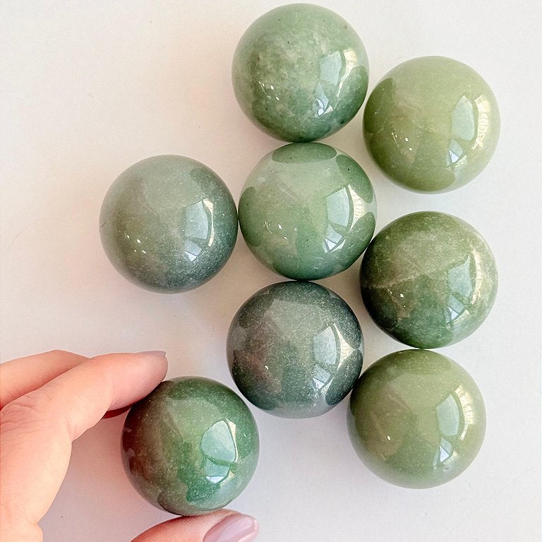 Esfera de Quartzo Verde Mini - Saúde, Equilíbrio Emocional, Bem Estar
