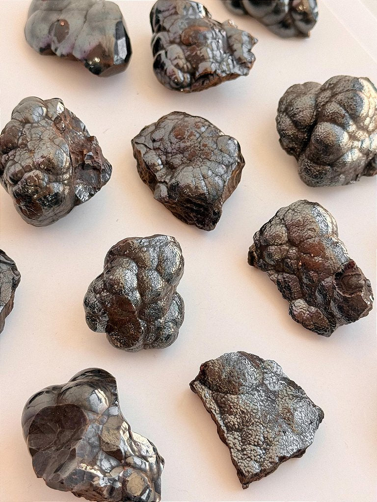 Goethita Bruta - Pedra de Poder; Mistério e Profundidade; Dissolve Bloqueios; Bruxaria