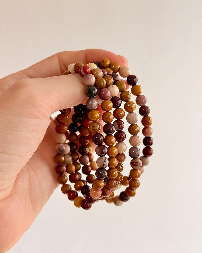 Pulseira de Jaspe Mokaíta Redonda 6mm - Correção de Karmas, Jovialidade e Força