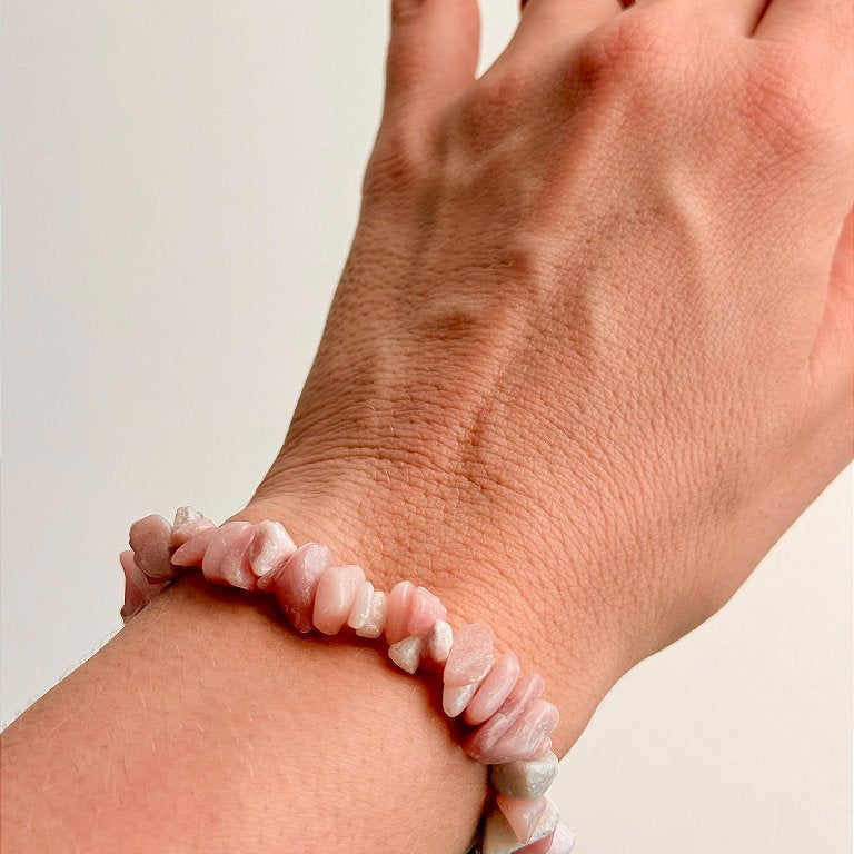 Pulseira de Opala Rosa - Poder sensitivo, Lidar com Emoções e Beleza Interior