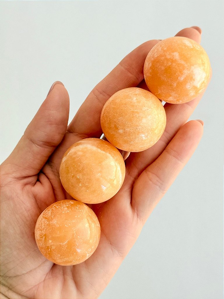 Esfera de Calcita Amarela Mini - Movimento, Realizações, Alegria e Entusiasmo