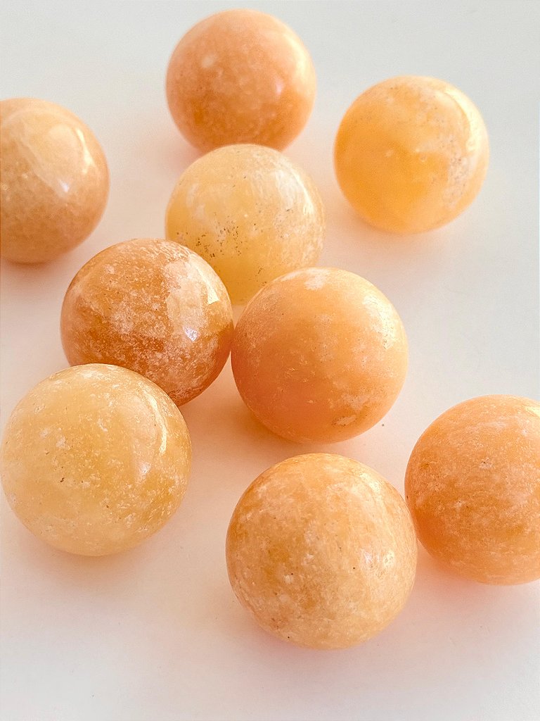 Esfera de Calcita Amarela Mini - Movimento, Realizações, Alegria e Entusiasmo