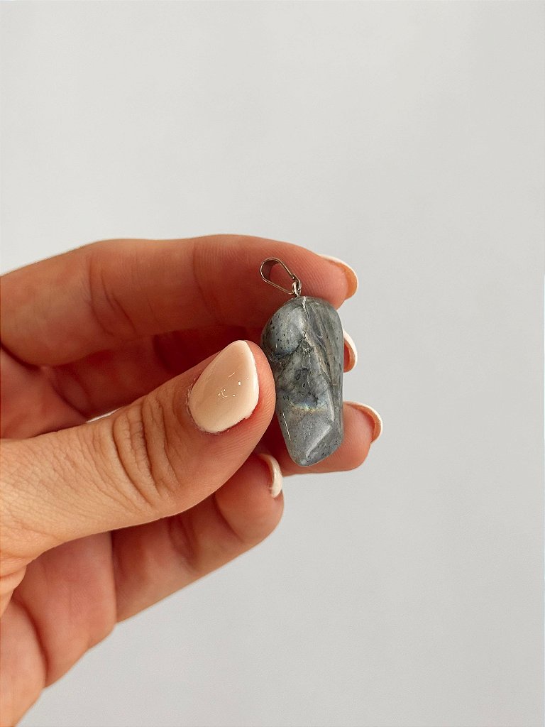 Pingente de Labradorita Qualidade Especial - Pedra da Magia; Quem é você; Conexão Espiritual