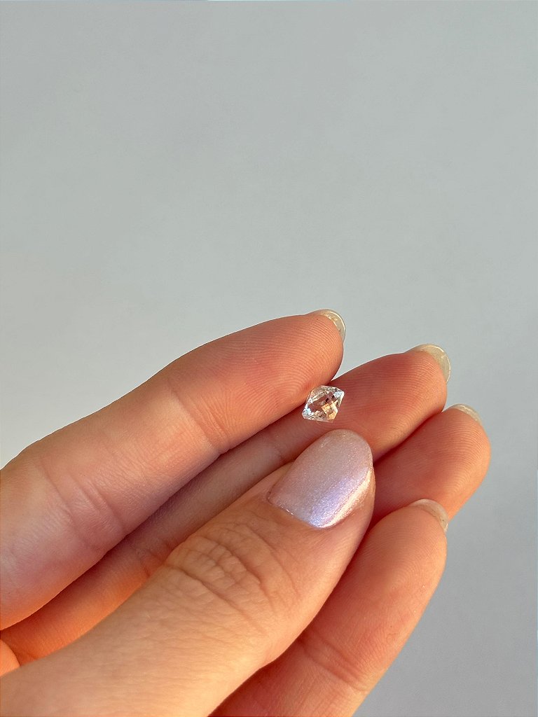 Quartzo Diamante Herkimer com Inclusão de Petróleo - Intensidade, Mistério e Poder