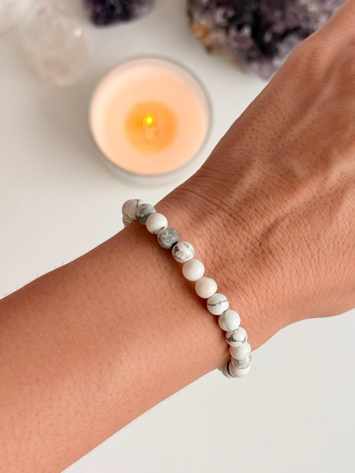 Pulseira de Howlita Redonda 6mm - Paz, Paciência e Equilíbrio de Emoções