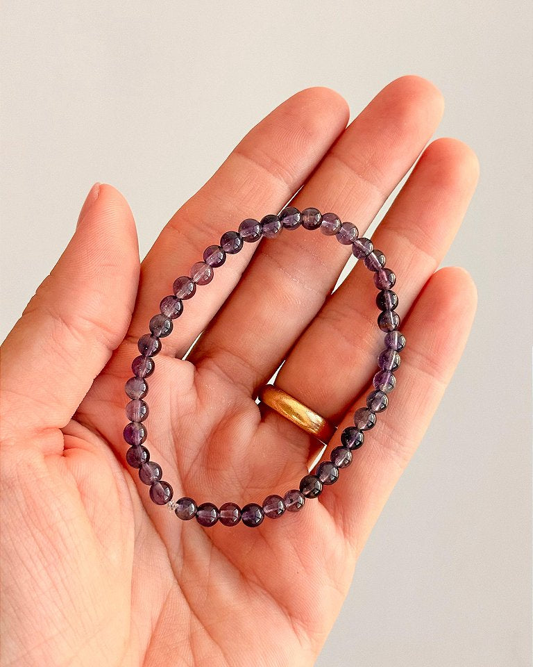 Pulseira de Ametista Redonda 4mm - Intuição, Conexão, Espiritualidade e Eleva a Vibração
