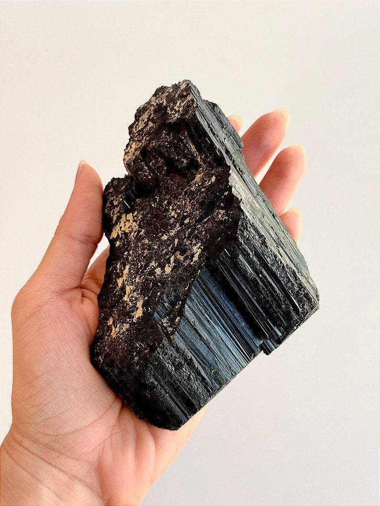 Turmalina Negra de Ambiente G 501 a 700g - Proteção Energética e Espiritual, Inseguranças e Soluções