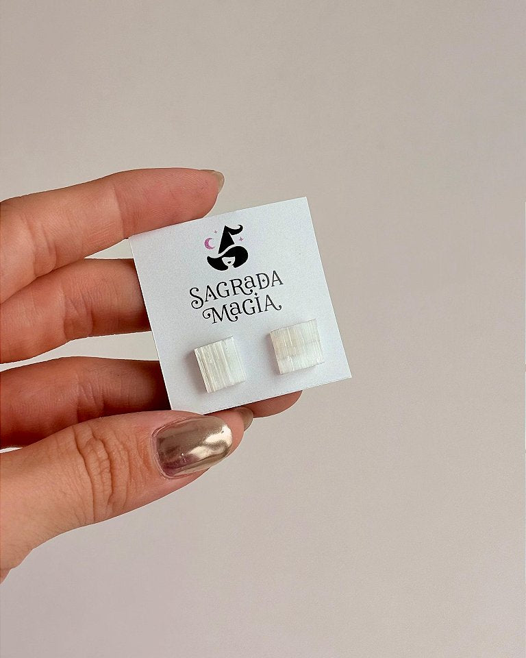 Brinco de Selenita Prateado - Limpeza Energética; Paz de Espírito; Cansaço Mental e Dores
