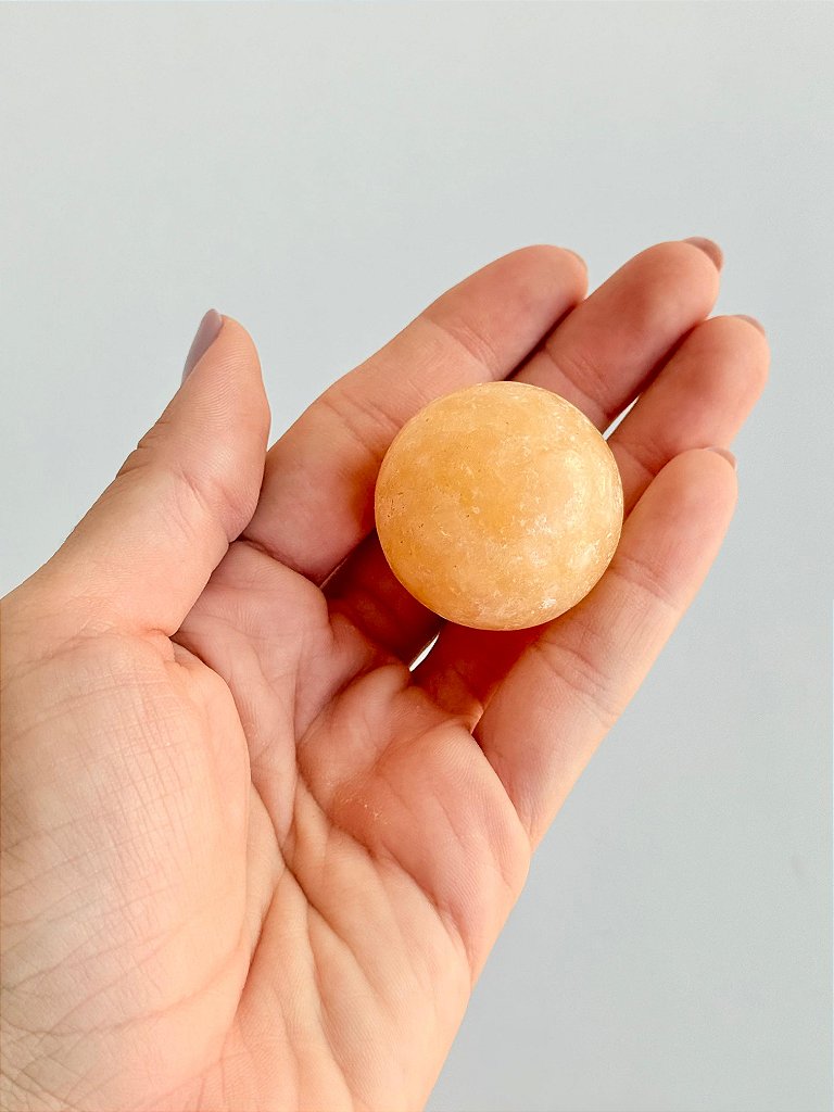 Esfera de Calcita Amarela Mini - Movimento, Realizações, Alegria e Entusiasmo