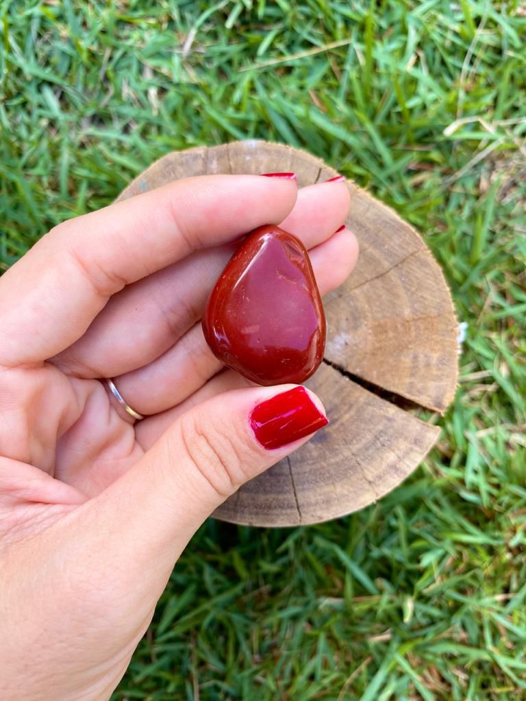 Jaspe Vermelho Rolado - Coragem, Atitude, Vitalidade e Saúde