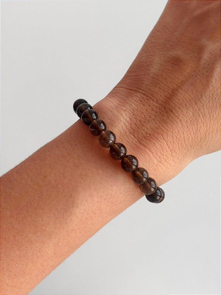 Pulseira de Quartzo Fumê Redonda 8mm - Abre Caminhos, Concretização e Proteção