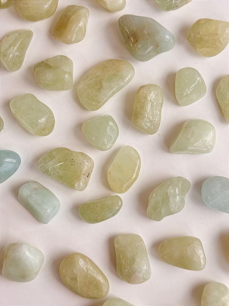 Água Marinha Natural Rolada Mini - Pedra da Ansiedade, Desfaz Confusões, Protege os Pensamentos