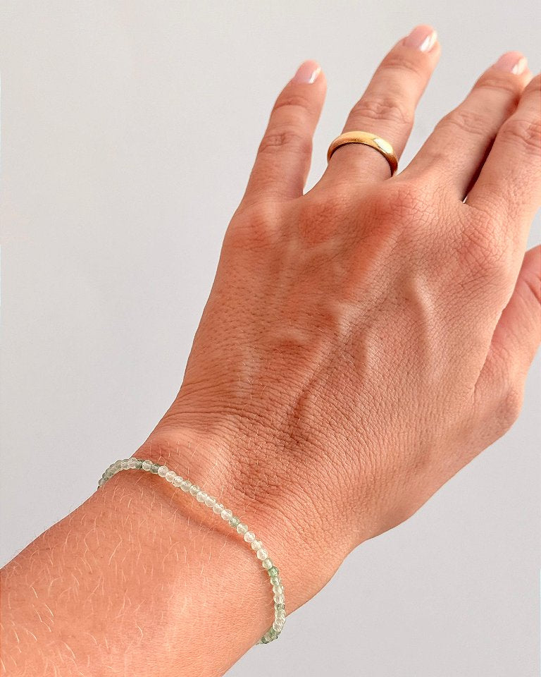 Pulseira de Quartzo Verde 2mm Multifacetada - Saúde e Equilíbrio