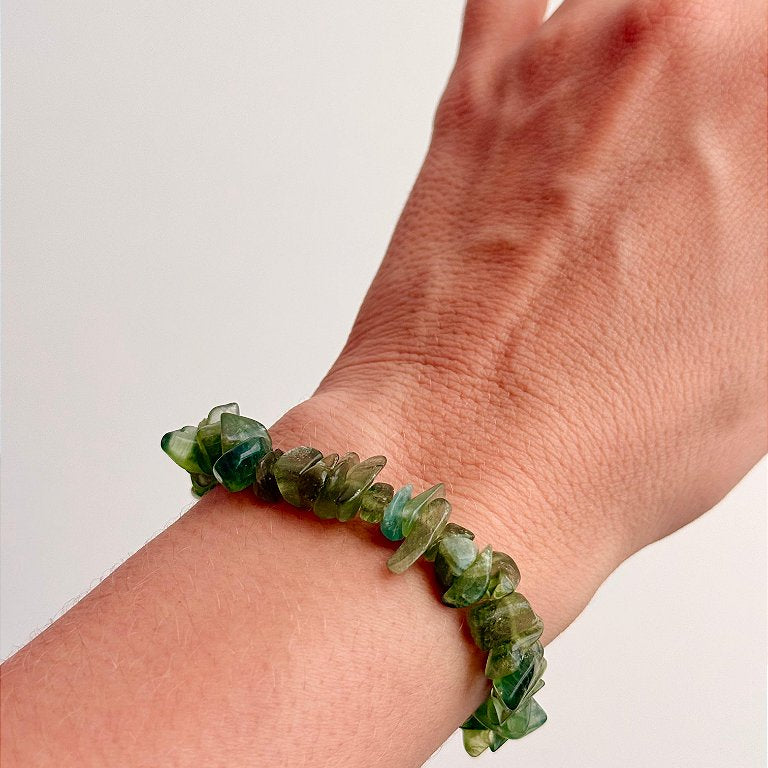 Pulseira de Cianita Verde - Cura Profunda, Sabedoria Interior e Conexão Divina