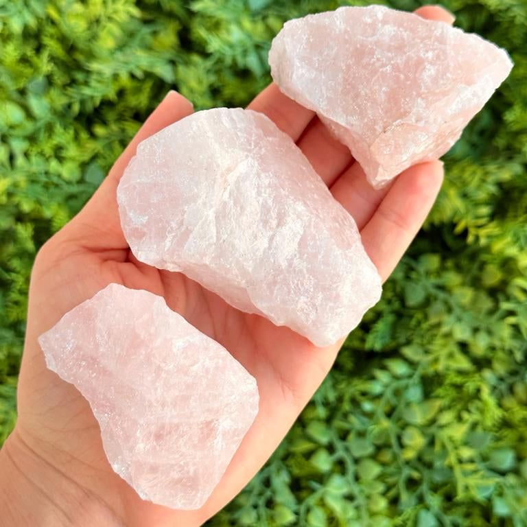 Quartzo Rosa Bruta G - Pedra do Amor e Relacionamento