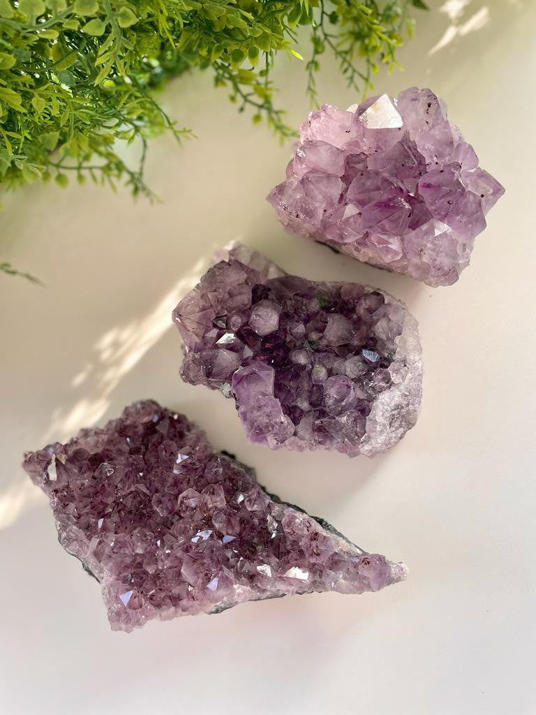 Drusa de Ametista XG 700 a 990g - Energização e Transmutação Energética de Ambientes