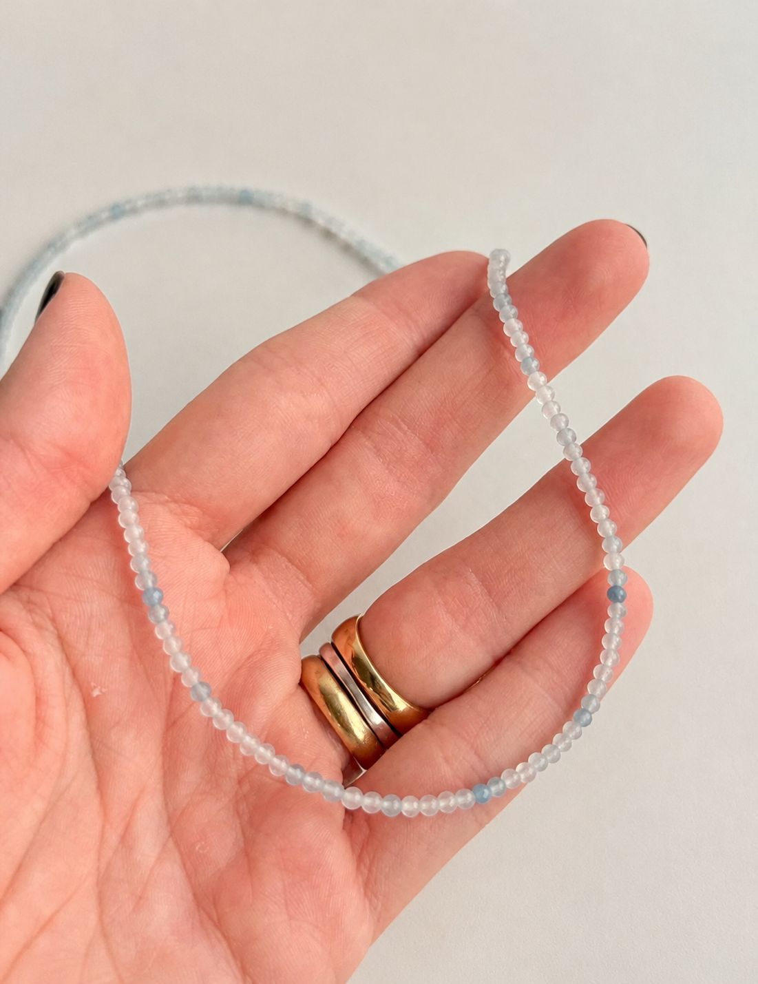 Colar de Água Marinha 2mm Multifacetado - Antiestresse, Adaptação a Mudanças, Melhora os Estudos
