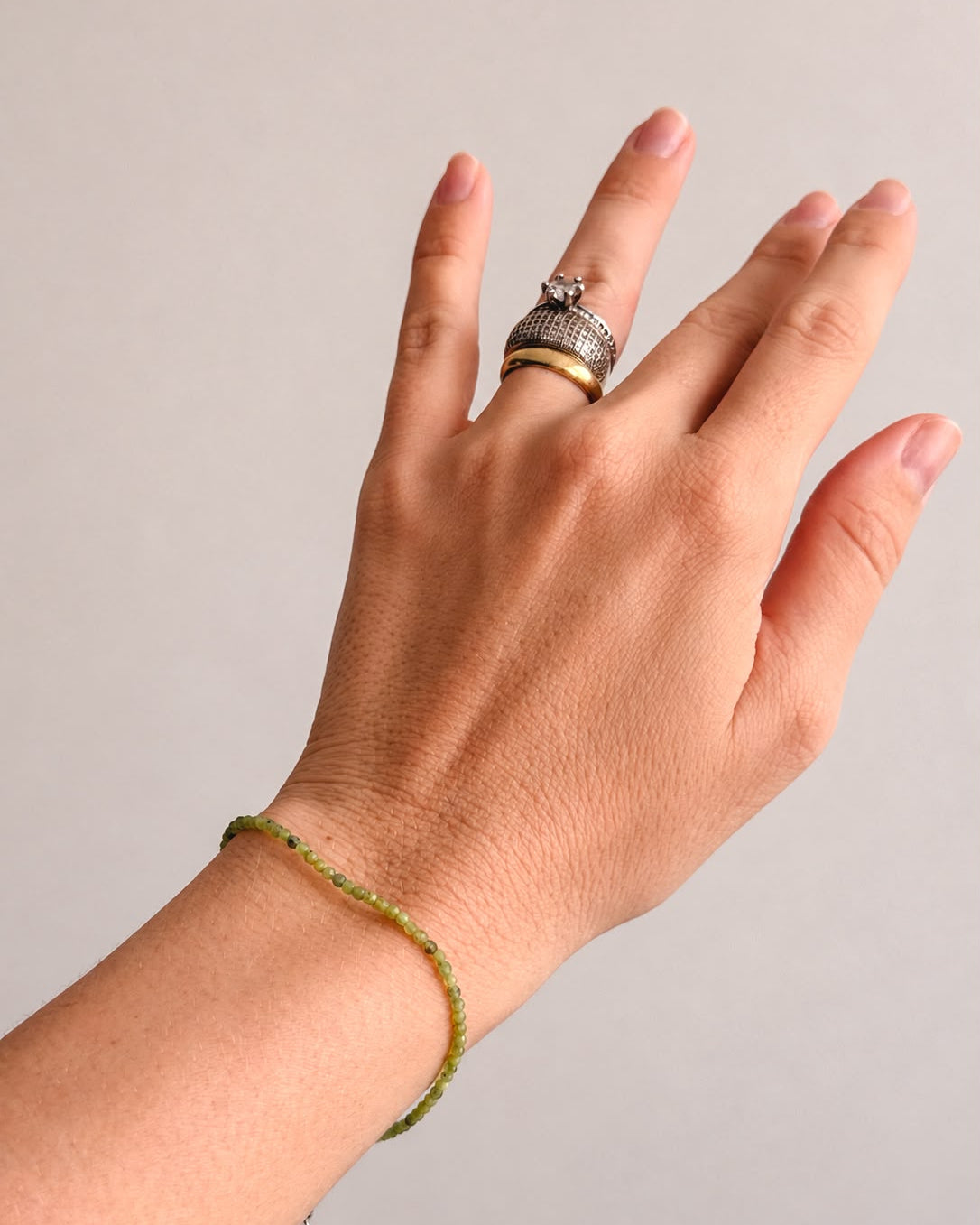 Pulseira de Peridoto Multifacetado 2mm - Transformação; Mudanças Drásticas; Destino; Libera Tensões