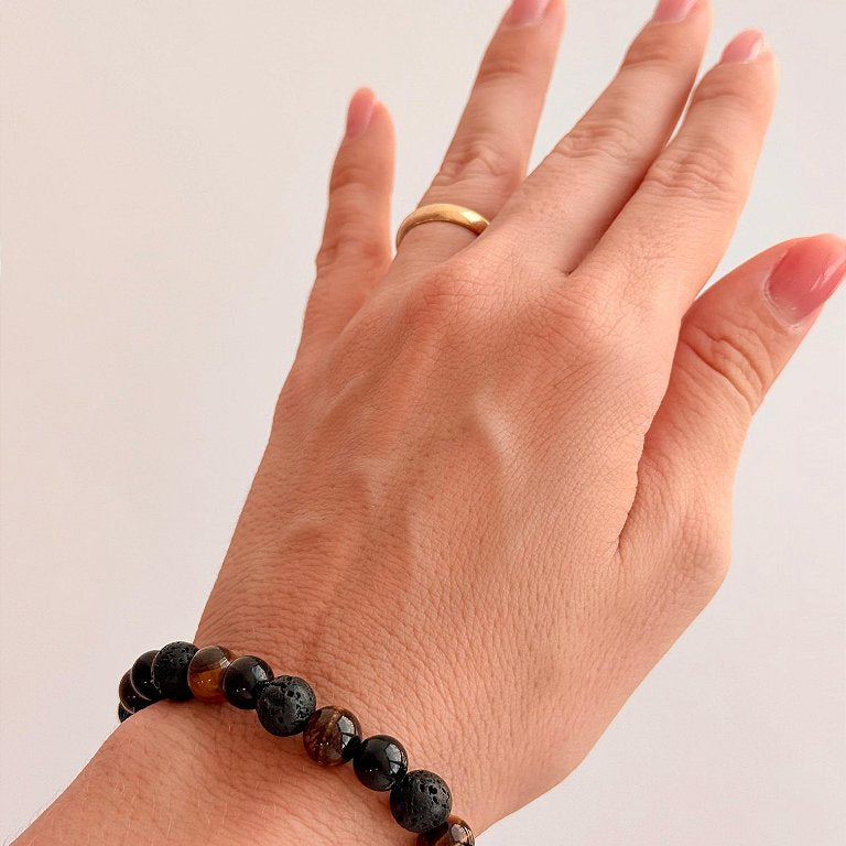 Pulseira Trio de Proteção 8mm - Turmalina Negra, Lava Vulcânica e Olho de Tigre