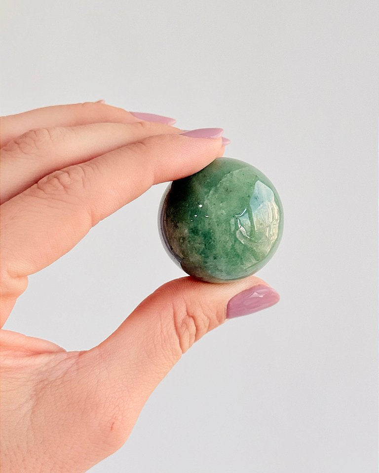 Esfera de Quartzo Verde Mini - Saúde, Equilíbrio Emocional, Bem Estar