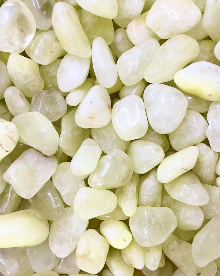 Quartzo com Enxofre Rolada - Proteção, Limpeza e Alívio de Dores