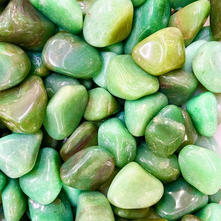 Quartzo Verde Rolado - Saúde, Equilíbrio emocional e Abundância
