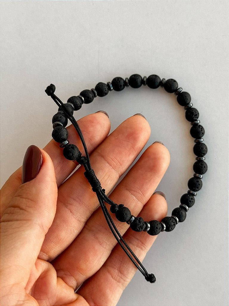 Pulseira de Lava Vulcânica 6mm Regulável - Aço Inoxidável - Resiliência, Força e Autossabotagem