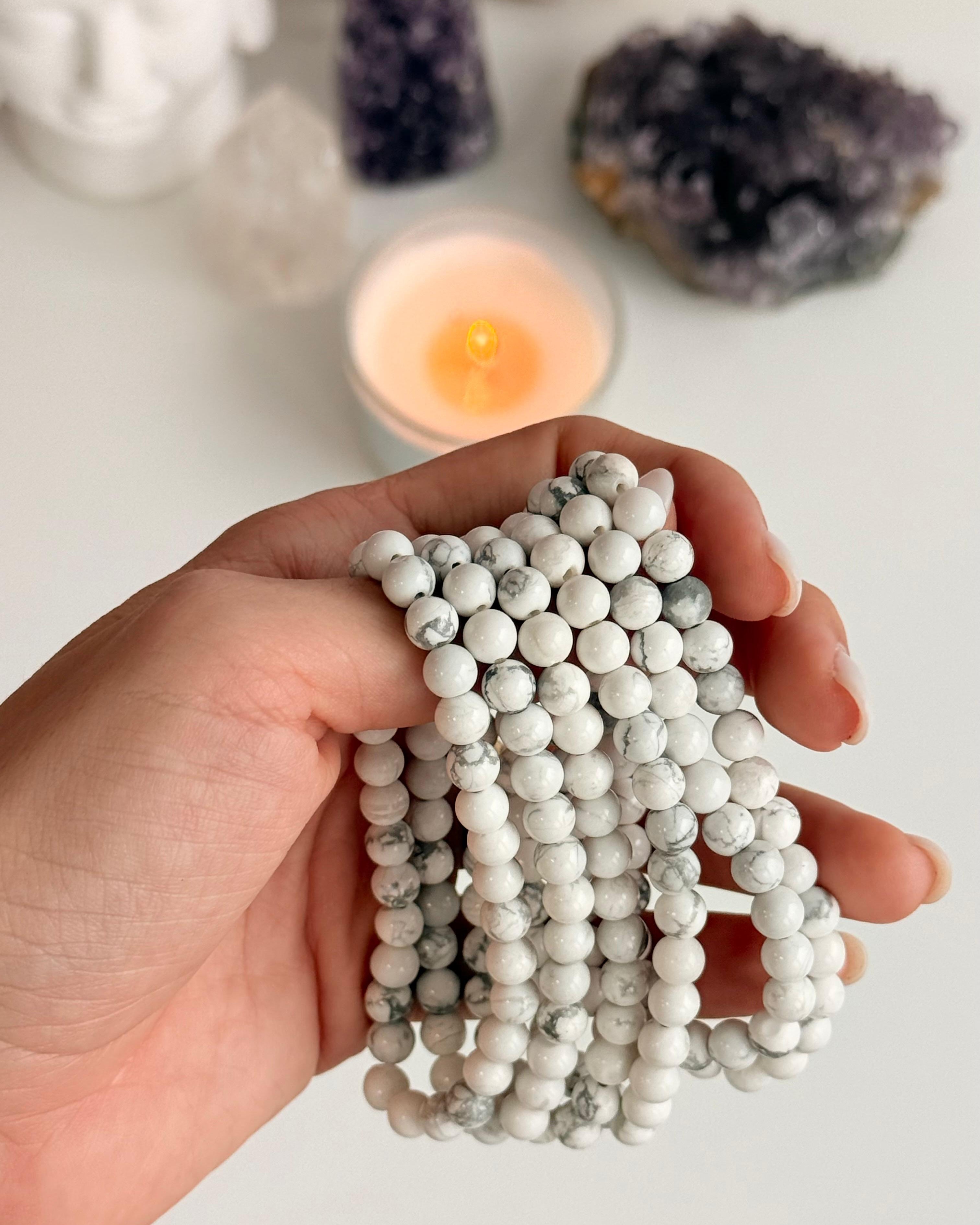 Pulseira de Howlita Redonda 6mm - Paz, Paciência e Equilíbrio de Emoções