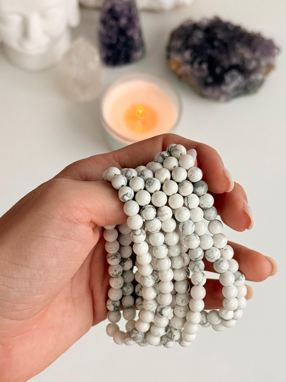 Pulseira de Howlita Redonda 6mm - Paz, Paciência e Equilíbrio de Emoções