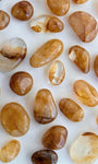 Quartzo Hematoide Amarelo - Vitalidade; Autenticidade; Dúvidas e Inseguranças; Ancoramento