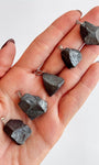 Pingente de Hematita Bruto - Proteção, Disciplina, Afasta Vícios e Melhora Hábitos