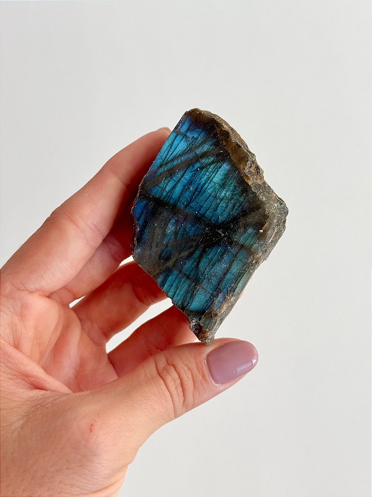Labradorita Lapidada G - Qualidade Especial - Pedra da Magia; Quem é você; Conexão Espiritual
