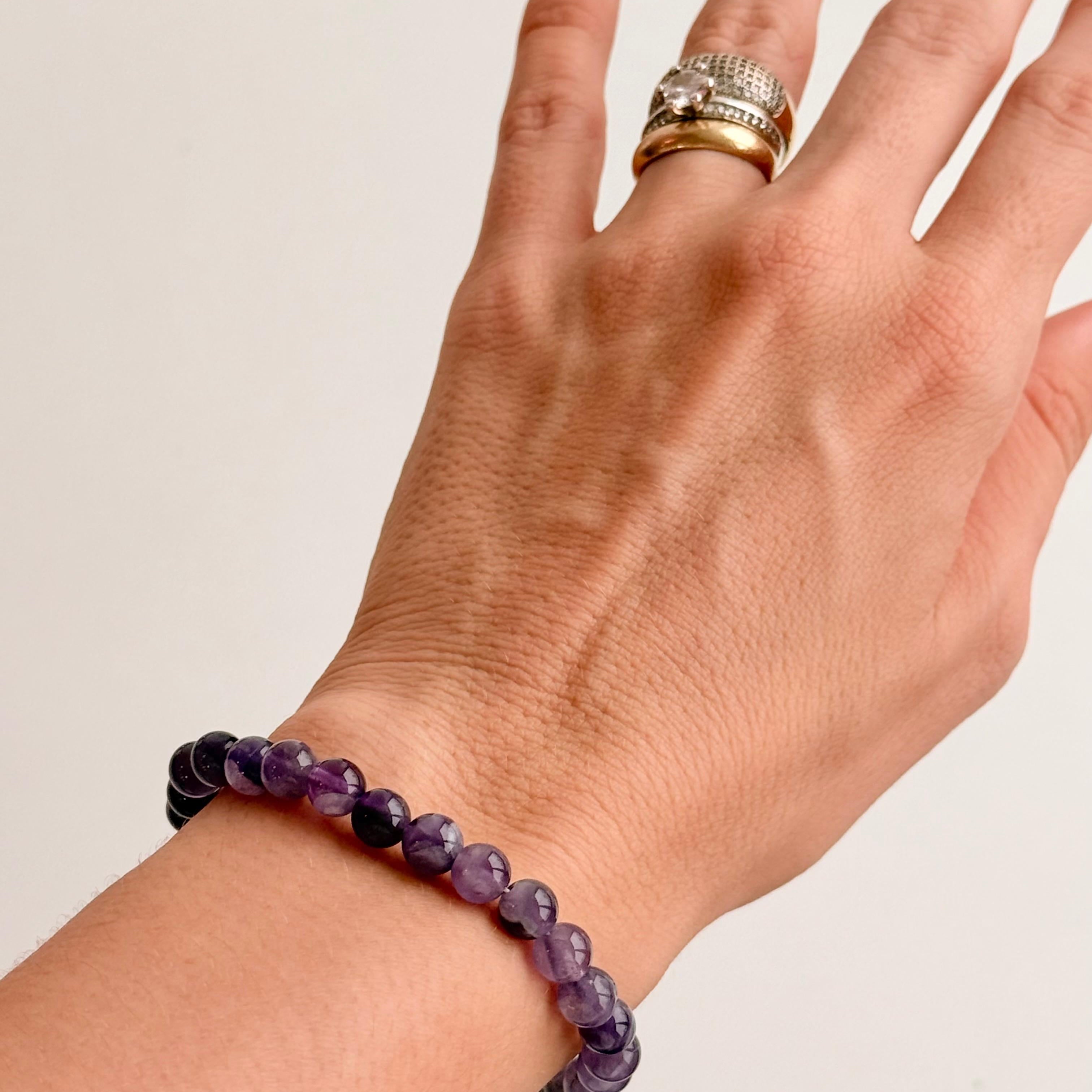 Pulseira de Ametista Redonda 6mm - Intuição, Conexão, Espiritualidade e Eleva a Vibração