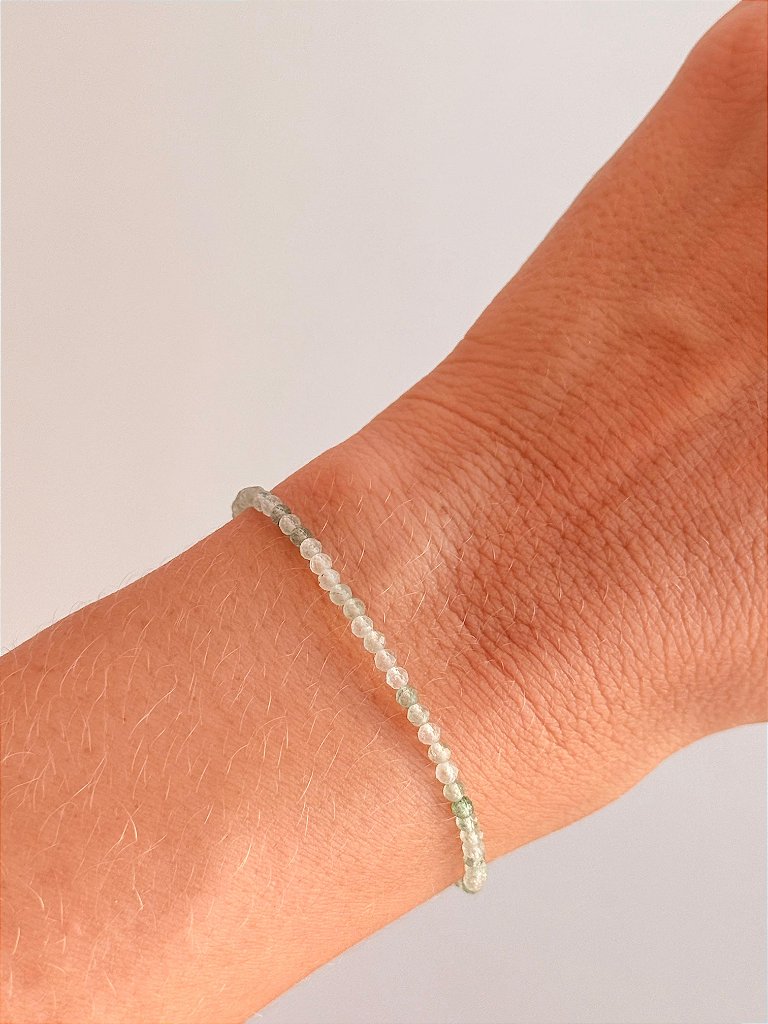Pulseira de Quartzo Verde 2mm Multifacetada - Saúde e Equilíbrio