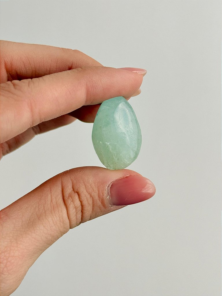 Água Marinha Natural Rolada Mini - Pedra da Ansiedade, Desfaz Confusões, Protege os Pensamentos