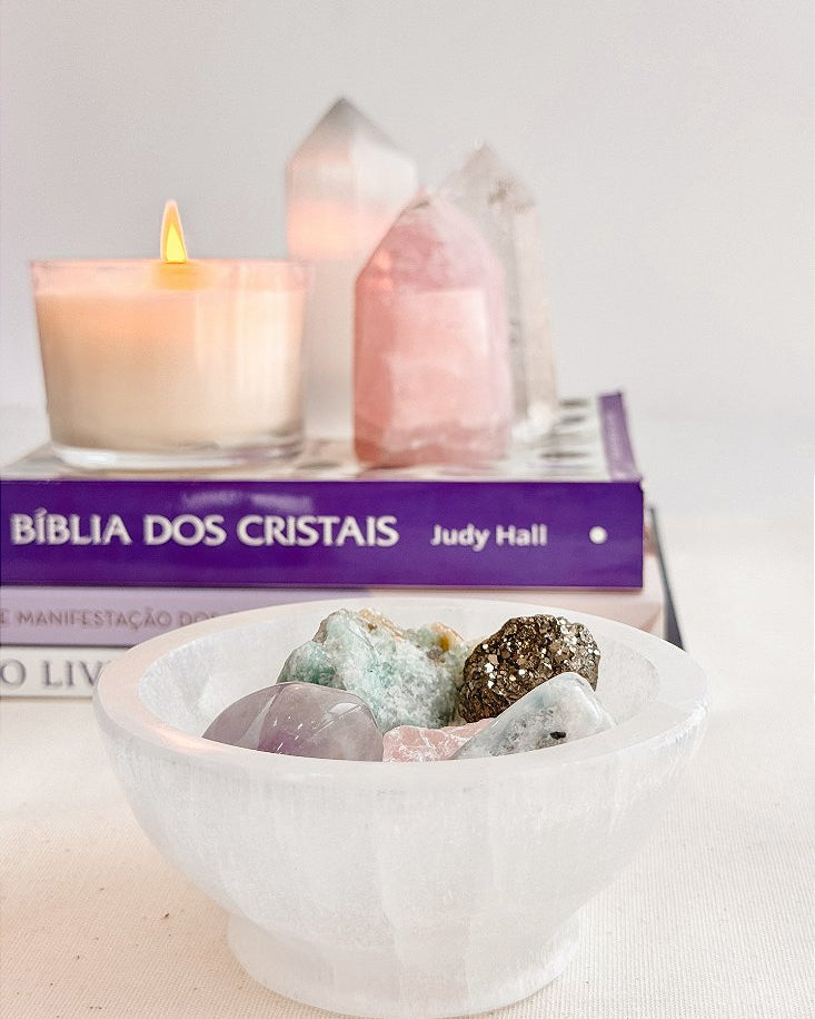Bowl Pedestal de Selenita - Limpeza Energética; Paz de Espírito; Cansaço Mental e Dores