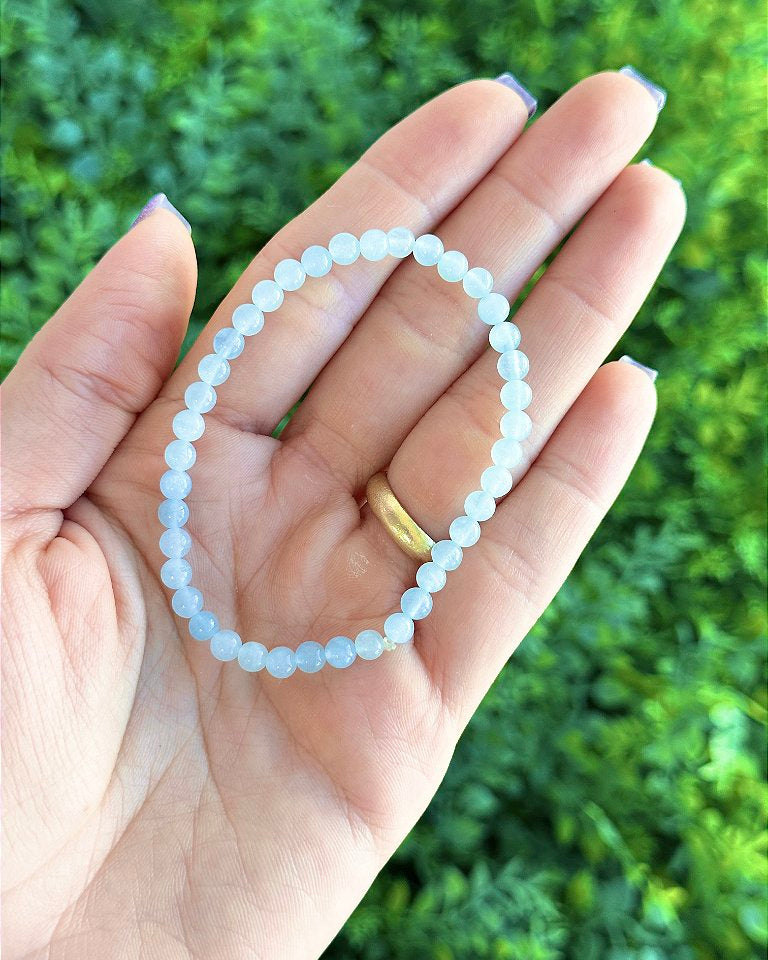 Pulseira de Água Marinha Redonda 4mm - Pedra da Ansiedade, Desfaz Confusões, Protege os Pensamentos