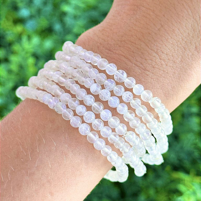 Pulseira de Pedra da Lua Redonda 4mm - Sensualidade, Energia Feminina, Domínio das Emoções e Fertilidade