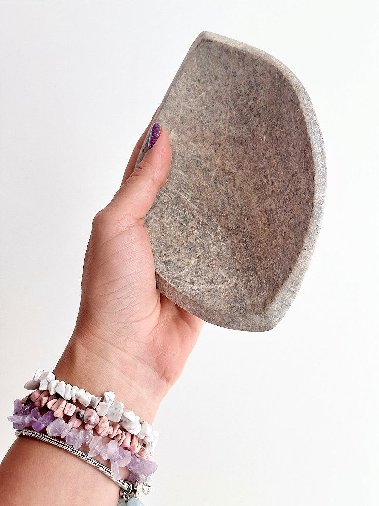 Bowl de Pedra Sabão G - Para arrumar e decorar com seus cristais