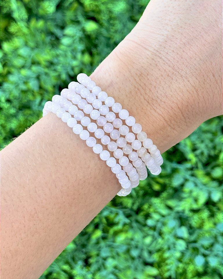 Pulseira de Quartzo Rosa Redonda 4mm - Amor, Perdão e Gratidão