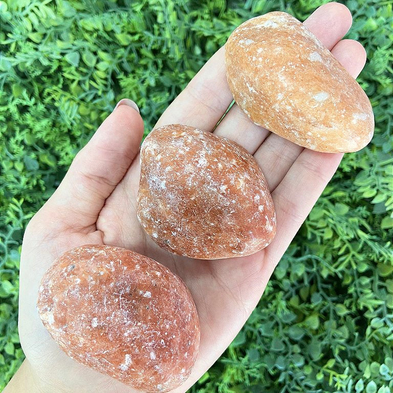 Calcita Laranja Rolada G - Pedra da Alegria, Vitalidade, Expressão