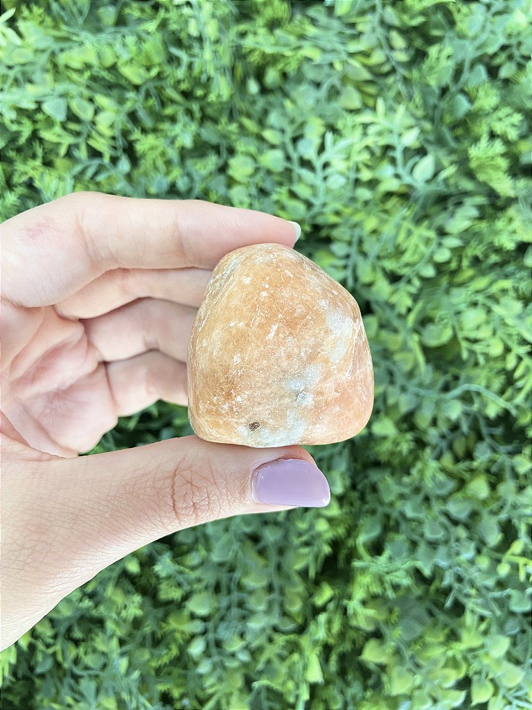Calcita Laranja Rolada G - Pedra da Alegria, Vitalidade, Expressão