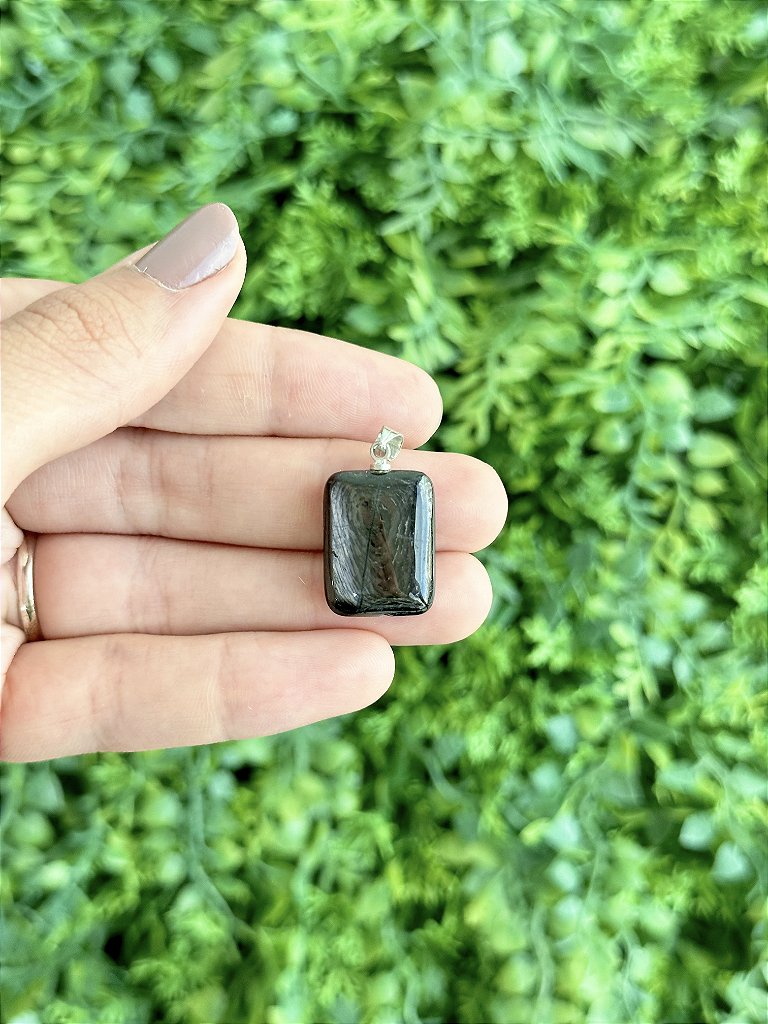 Pingente de Mica Preta Prateado -  Memória, Clareza, Luz Interior