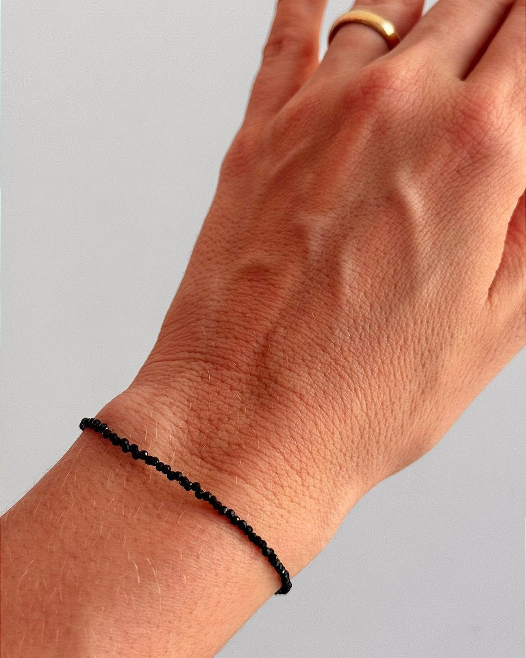 Pulseira de Turmalina Negra 2mm Multifacetada - Proteção Energética e Espiritual, Inseguranças e Soluções