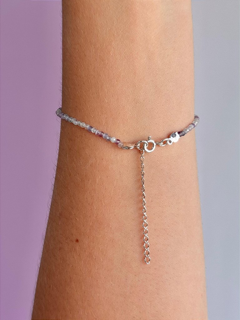 Pulseira de Fluorita 2mm Multifacetada - Superação, Purificação e Concentração